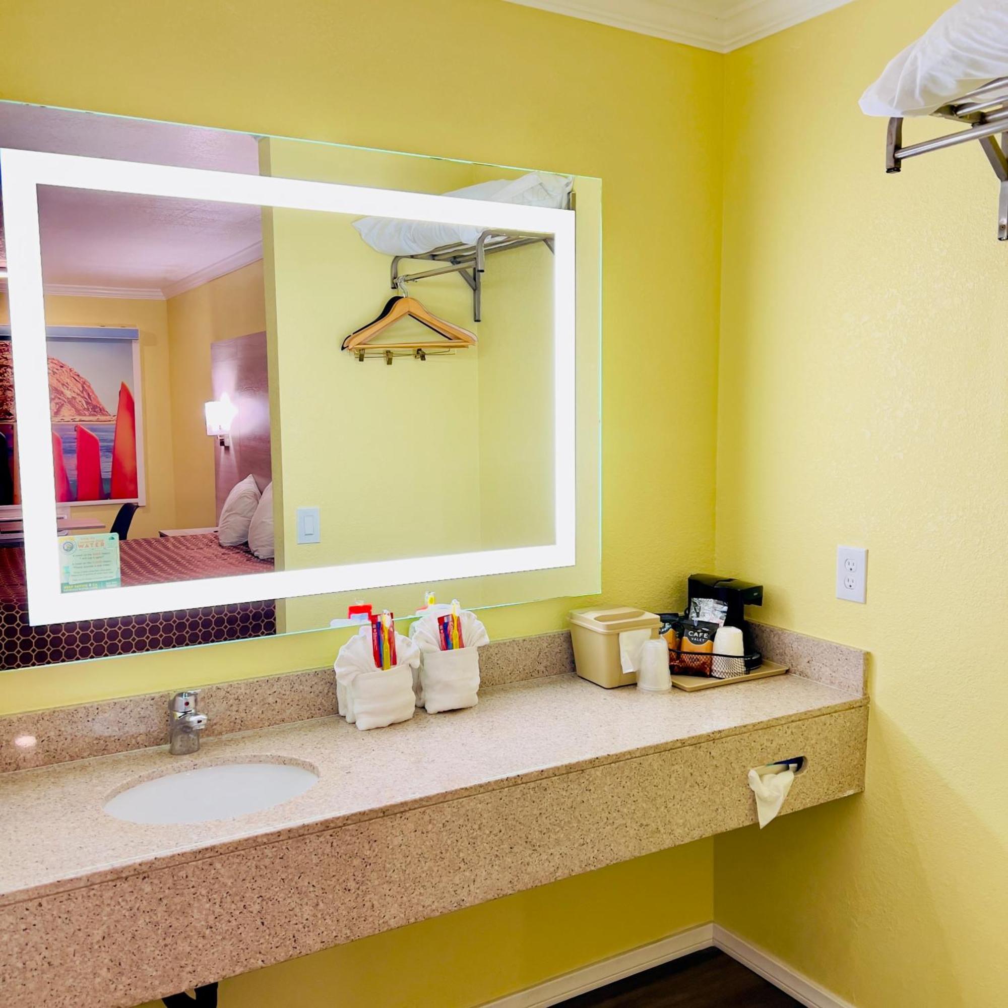 Morro Bay Beach Inn Екстериор снимка